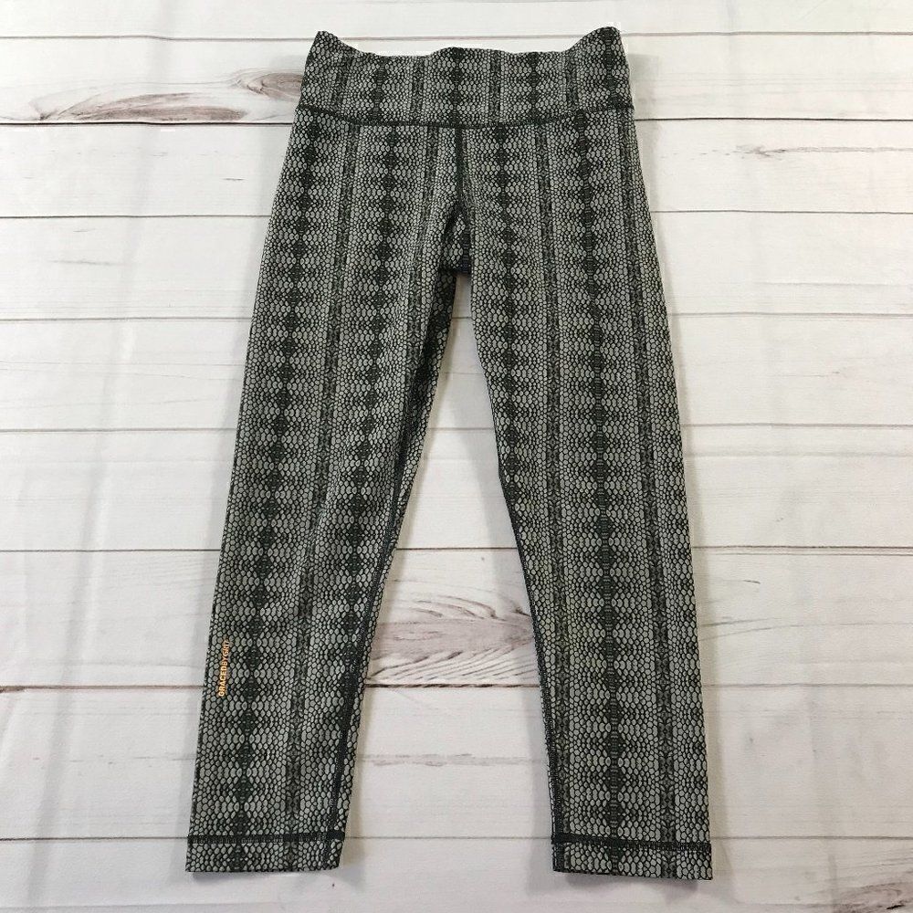 GraceâbyâGritâWomenâMonogramâGrayâLeggingsâMedium
